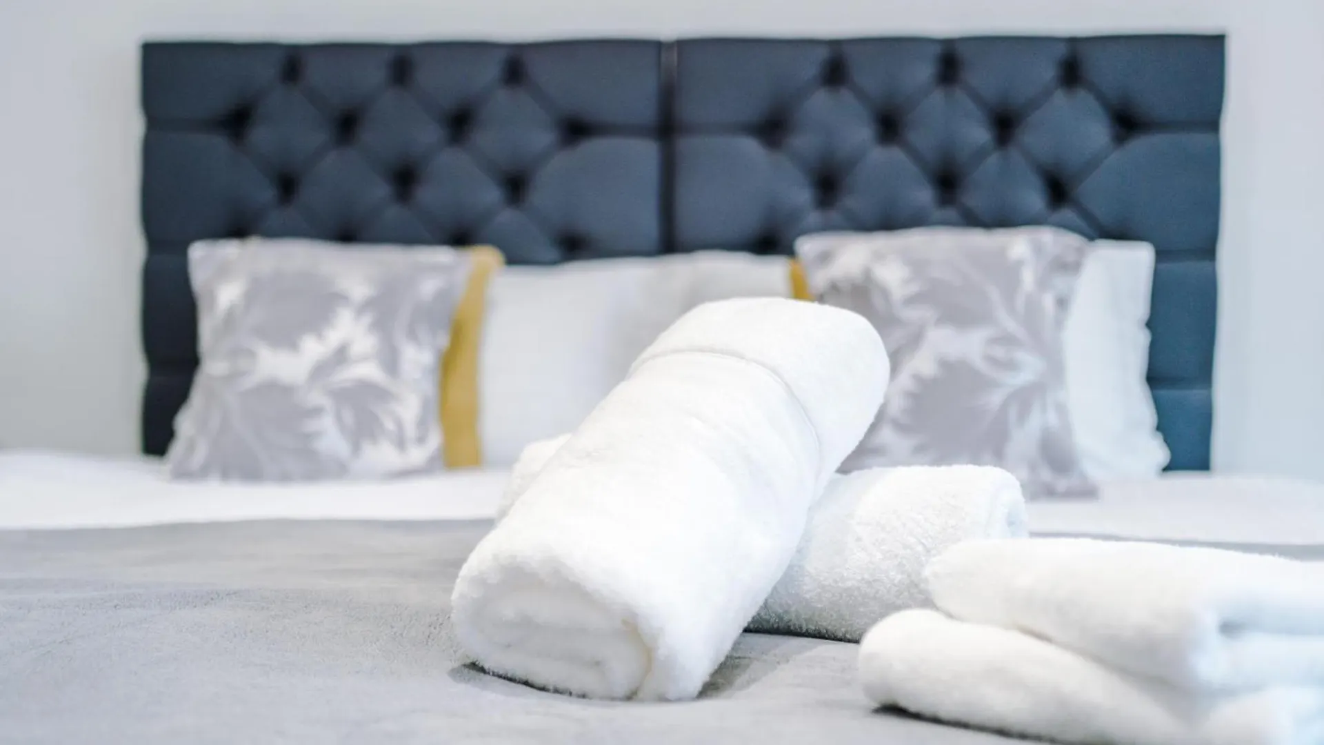 Apartment Suites By Staycay - Cheadle Hulme 0*,